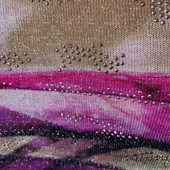 Chico’s, Glitter & Silver Studded with shark bite bottom Tunic is a Sz and 10-12 - Picture 3 of 11